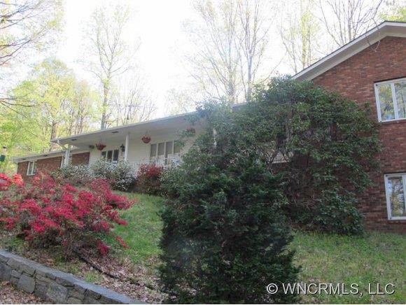 52 Will Road, Hendersonville, NC 29792