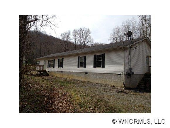 318 Fountain Way, Swannanoa, NC 28778