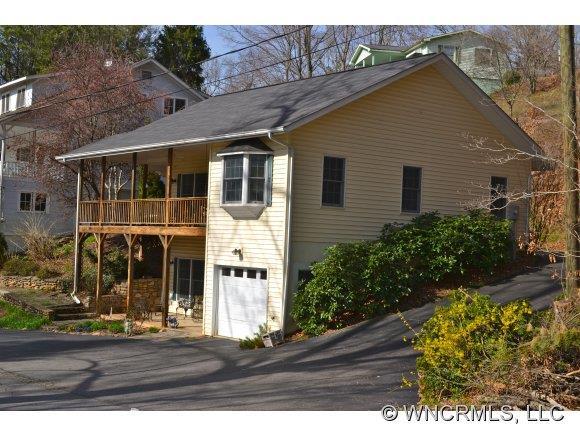 71 Wilcox Dr, Lake Junaluska, NC 28745