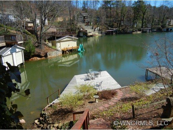 291 Tryon Bay Circle, Lake Lure, NC 28746