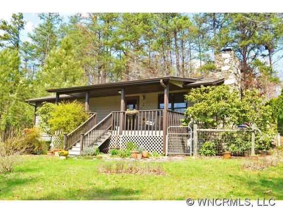 64 Longs Chapel Road, Weaverville, NC 28787