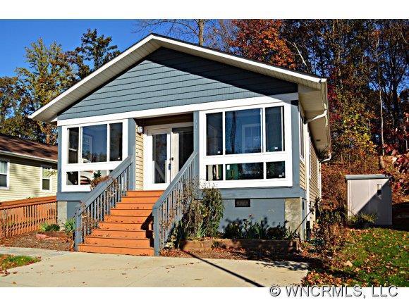 113 Savannah Woods Court, Asheville, NC 28806