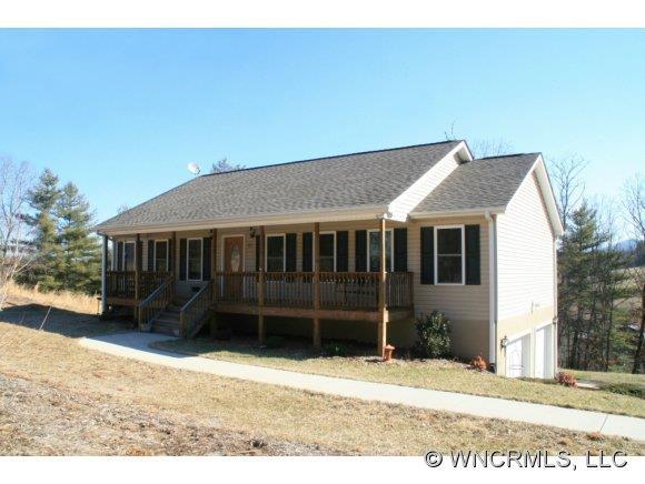 61 Palmer Ford Road, Weaverville, NC 28787