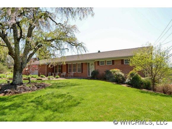 20 Meadow Lark Drive, Pisgah Forest, NC 28768