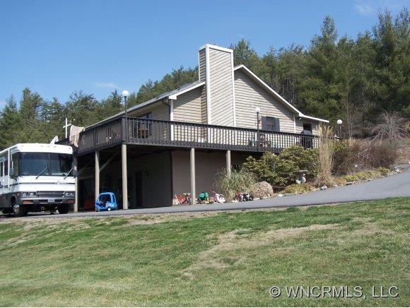 20 Loyal Ln., Weaverville, NC 28787