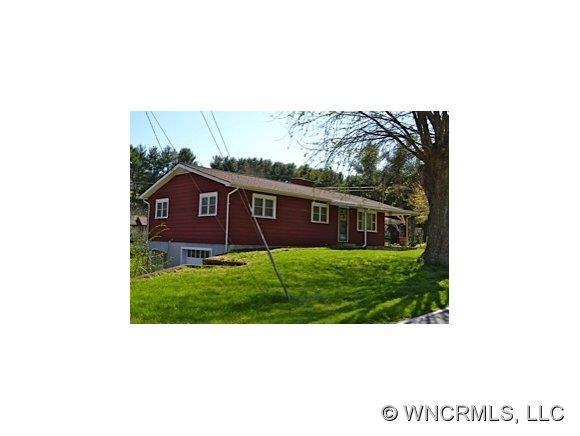 970 Ratcliff Cove Road, Waynesville, NC 28786