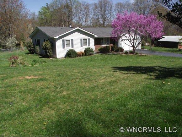 307 Melissa Way, Hendersonville, NC 28791