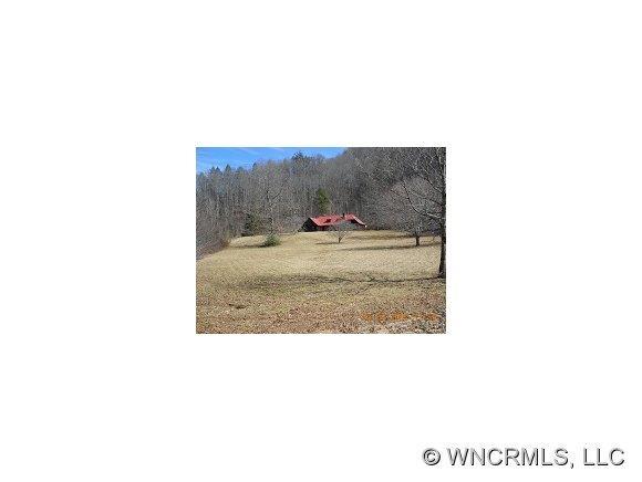 25 & 35 Freeman Knolls Dr., Hendersonville, NC 28792