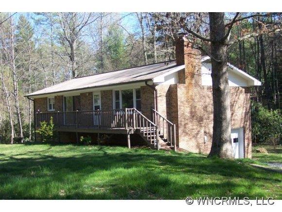 523 Harris Street, Spruce Pine, NC 28777