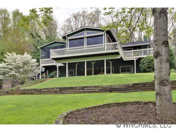 41 Sourwood Drive, Hendersonville, NC 28759