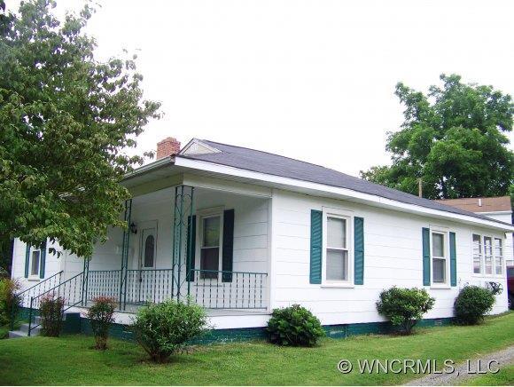 114 Edwards Ave., Asheville, NC 28778