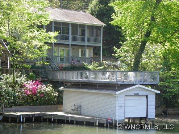 2038 Memorial Hwy, Lake Lure, NC 28746