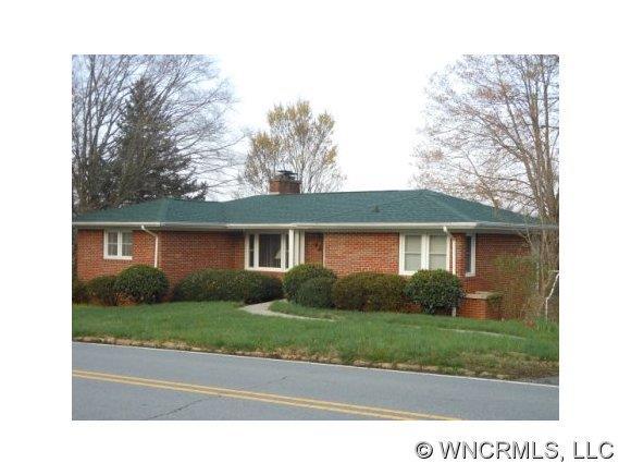 559 Bailey St., Mars Hill, NC 28754