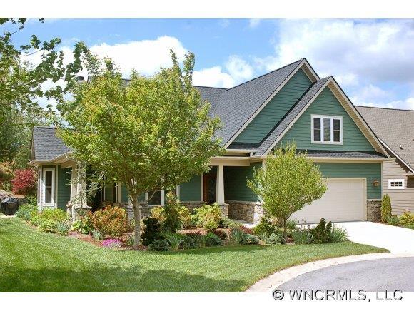 268 Whistlewood Ln., Hendersonville, NC 28739