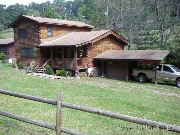 18 Conway Lane, Waynesville, NC 28785