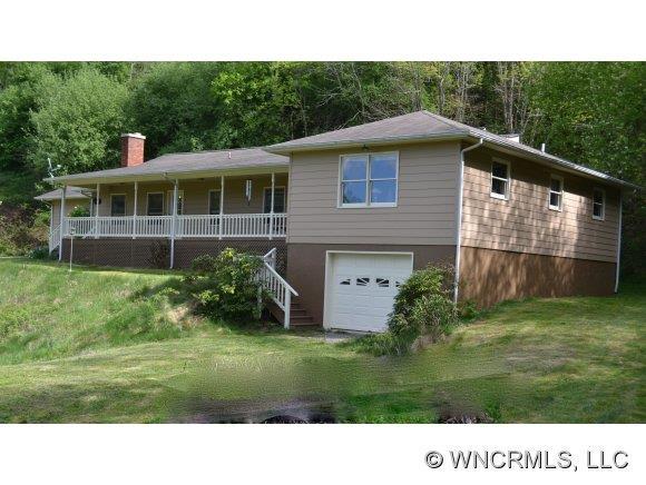 630 Red Bank Road, Waynesville, NC 28786