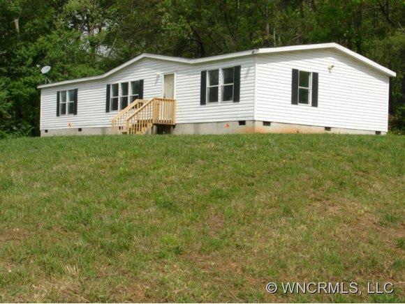 24 Evelyn Acres Dr, Asheville, NC 28806