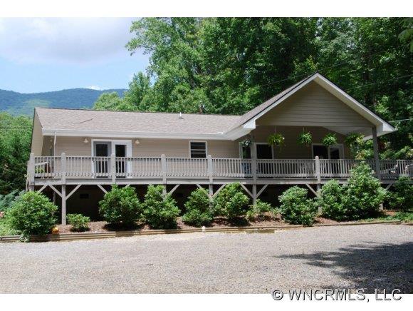 28 Foliage Trail, Waynesville, NC 28786