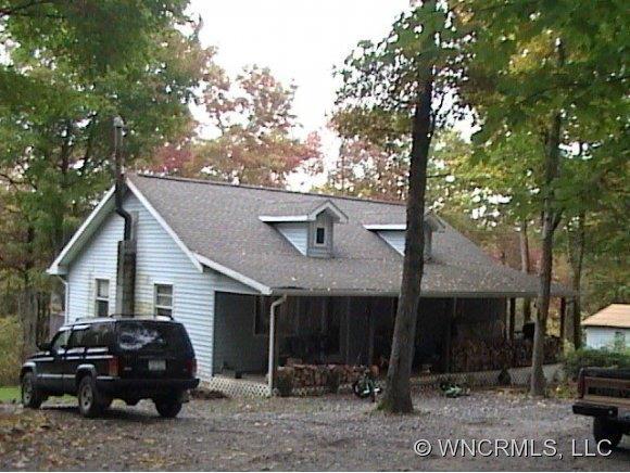 184 Cherry Hollow, Burnsville, NC 28714