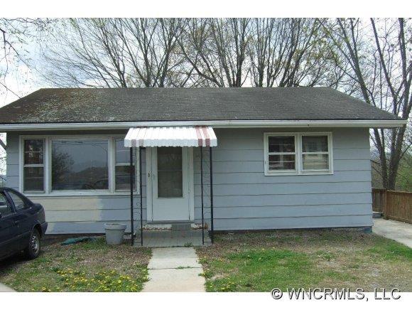 340 Deaverview Rd., Asheville, NC 28806