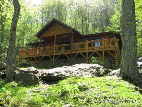1954 Presidential Dr., Waynesville, NC 28786