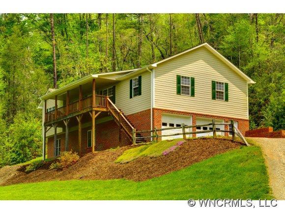 60 Creek Crossing Ln., Weaverville, NC 28787