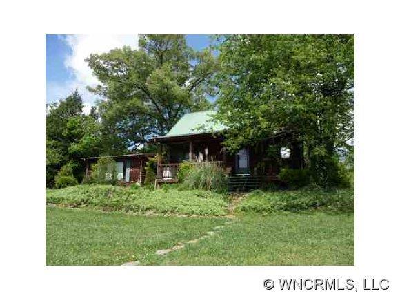 621 Old Marshall Hwy., Asheville, NC 28804