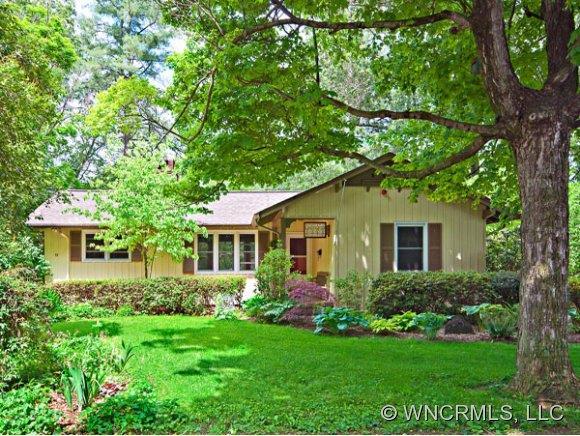 78 Tate St., Waynesville, NC 28786