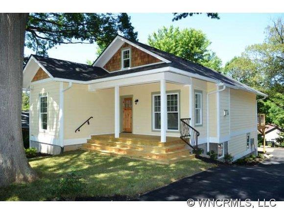 83 Vandalia Ave., Asheville, NC 28806