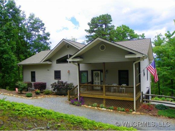 190 Tanglewood Drive, Lake Lure, NC 28746
