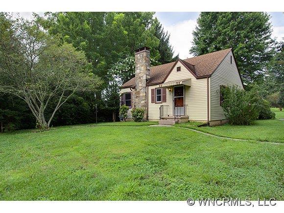 53 Green Acres Ave, Brevard, NC 28712