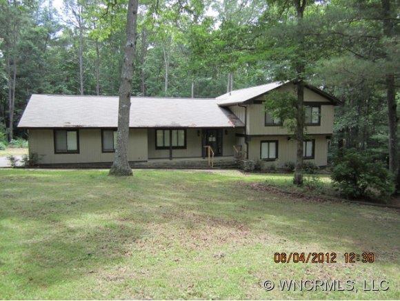 17 Woodmere Dr., Arden, NC 28704