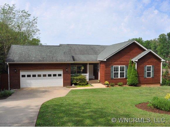 12 Stonepath Lane, Weaverville, NC 28787