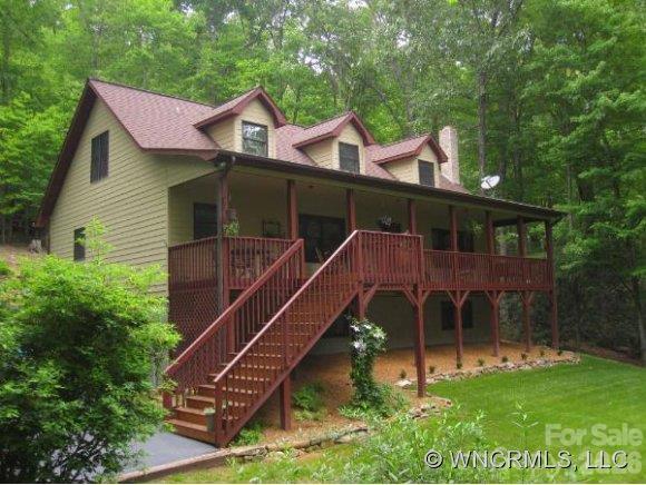 35 Alpen Rose Way, Mills River, NC 28759
