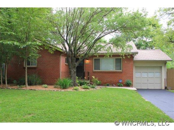 1232 North Main St., Hendersonville, NC 28792