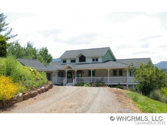 260 Breezy Pine Lane, Burnsville, NC 28714