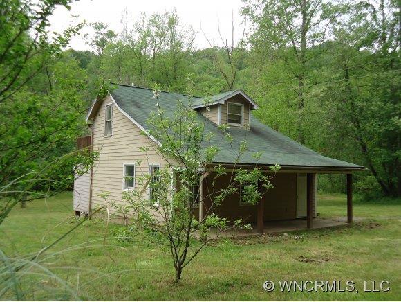192 Harper Valley Lane, Lake Lure, NC 28746