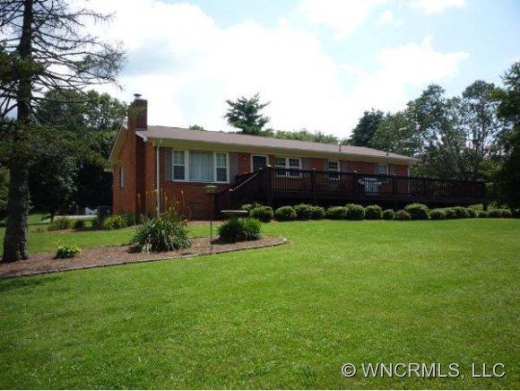 19 Boulder Drive, Waynesville, NC 28786