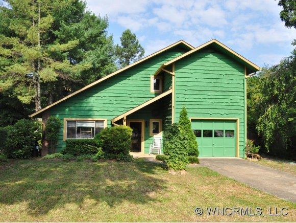 12 Wadell Street, Weaverville, NC 28787