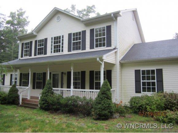 262 Jump Creek Road, Hendersonville, NC 28739