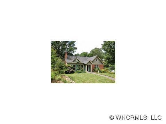 115 Gracelyn Rd., Asheville, NC 28804