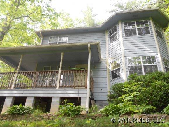 20 Rocky Ridge Road, Hendersonville, NC 28739