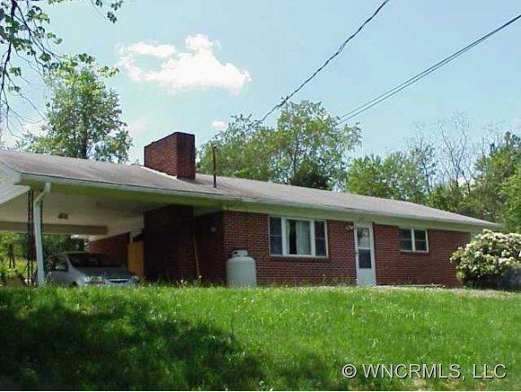 104 Newfound Rd, Asheville, NC 28806