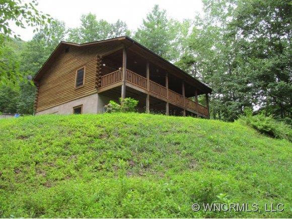 1483 Bailey Branch Road, Burnsville, NC 28714