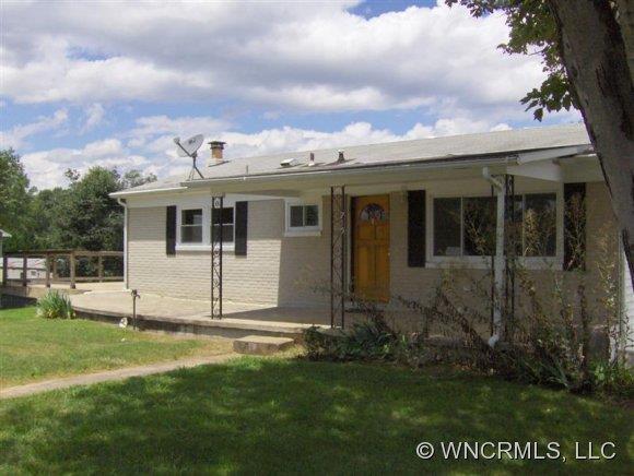 215 Johnston Blvd., Asheville, NC 28806