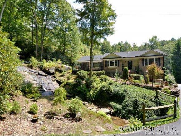 439 Deerhaven Lane, Hendersonville, NC 28791