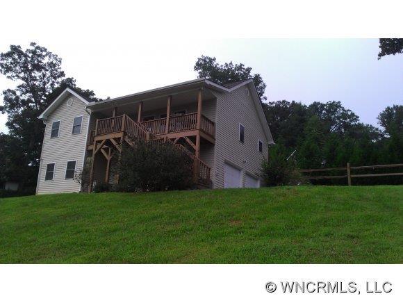 57 Dena Lane, Clyde, NC 28721