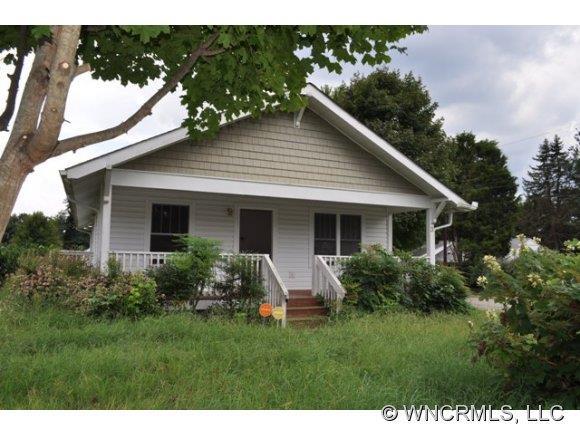 3 Buttonwood Ct., Asheville, NC 28806