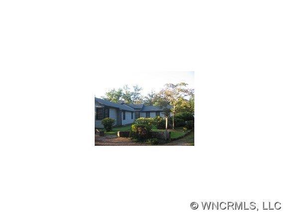218 Asa Gray Dr., Lake Lure, NC 28746
