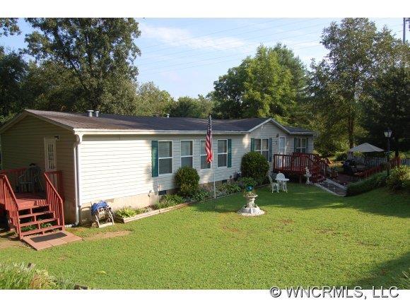 86 Clear View Run Drive, Hendersonville, NC 28792